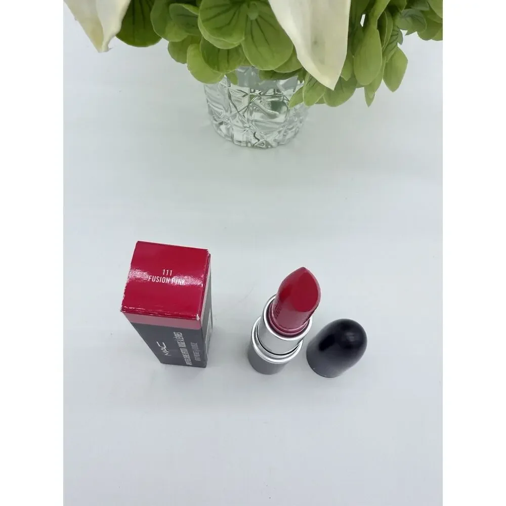 MAC Amplified Creme Lipstick 111 FUSION PINK 0.1oz / 3g
